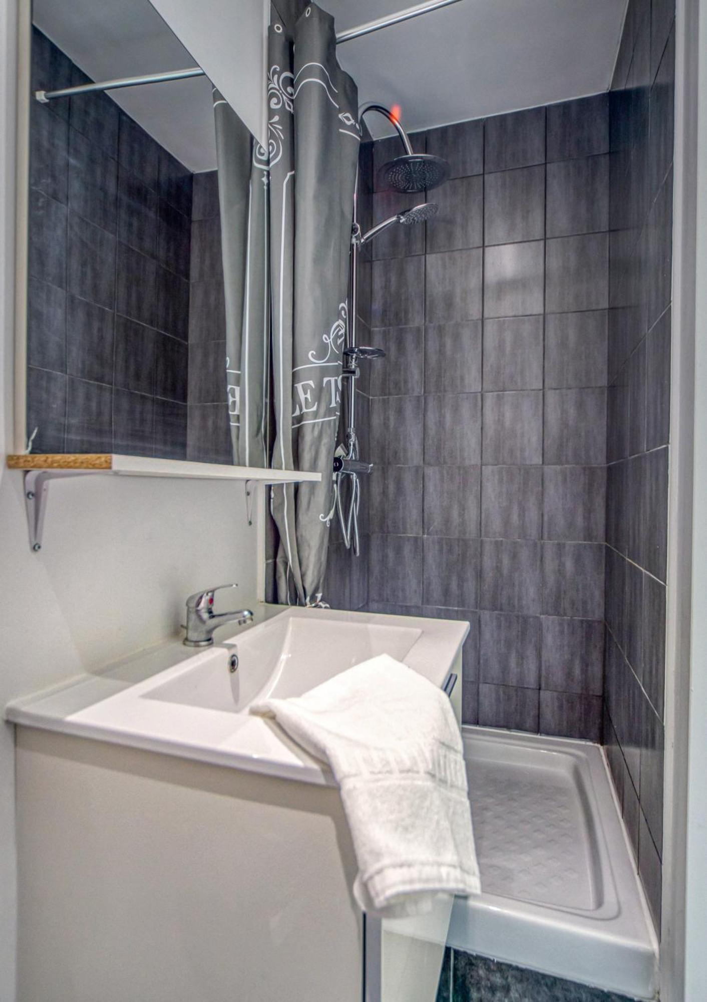 Appartement Le Taillefer 4 - L'Oasis à Rhut Extérieur photo